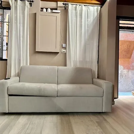 Incantevole Casetta Veneziana Апартаменты